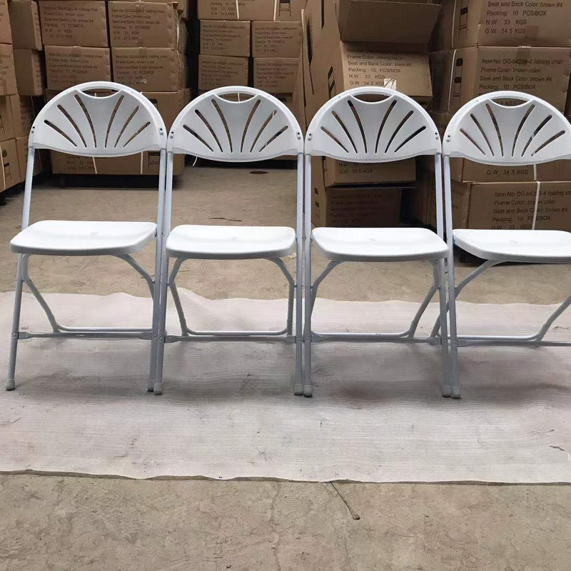 Lightweight Portable Plastic Fan Back White Folding Events Chair 