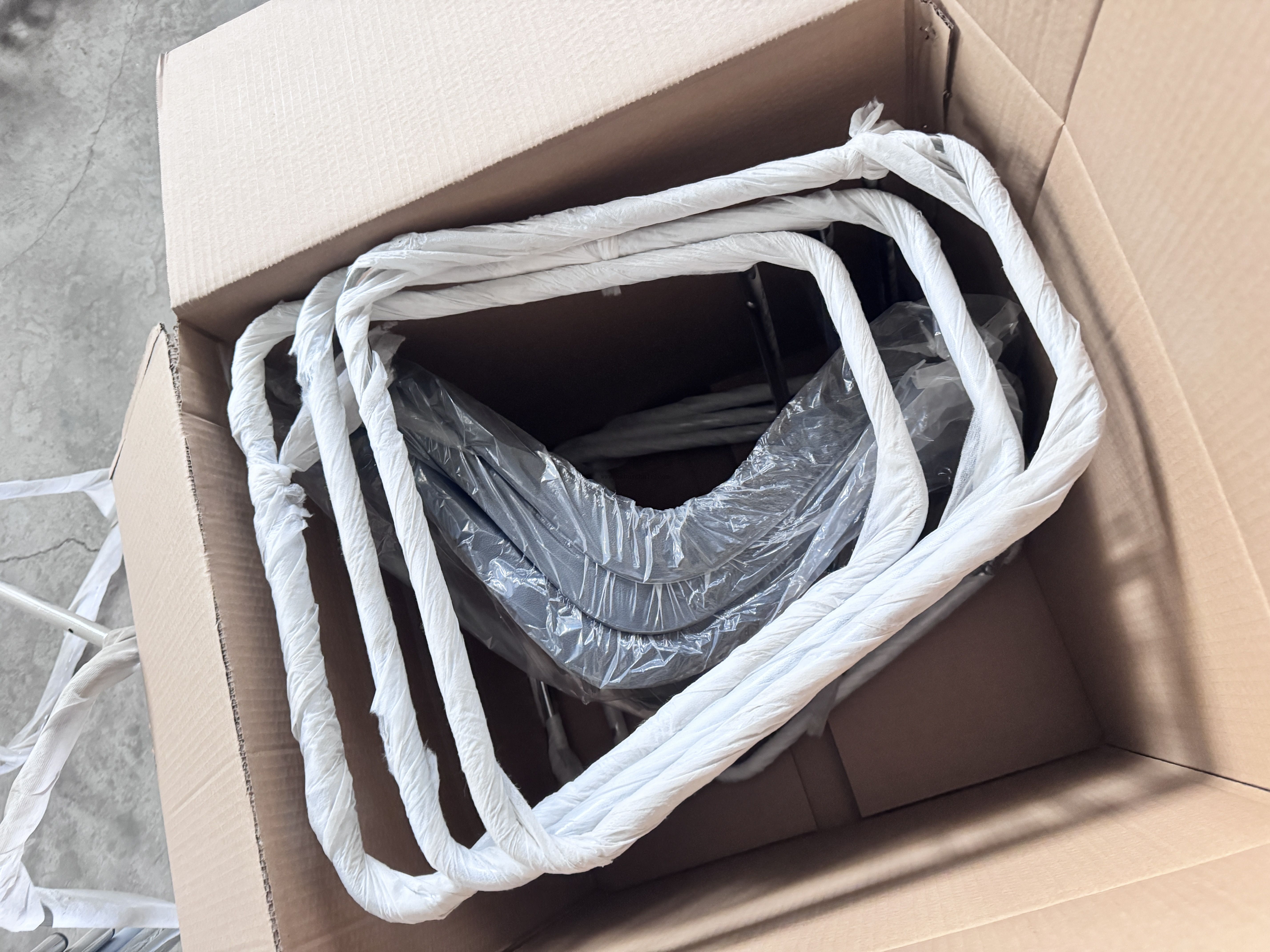 waiting chairs for office 7.png