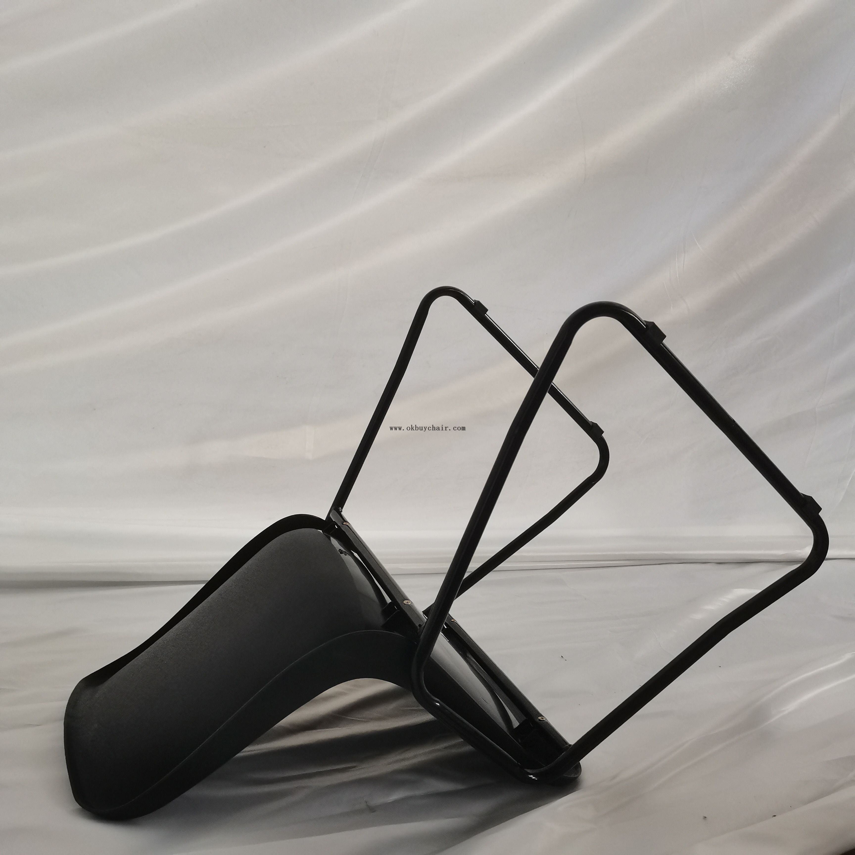 OK-505 black sled base chair