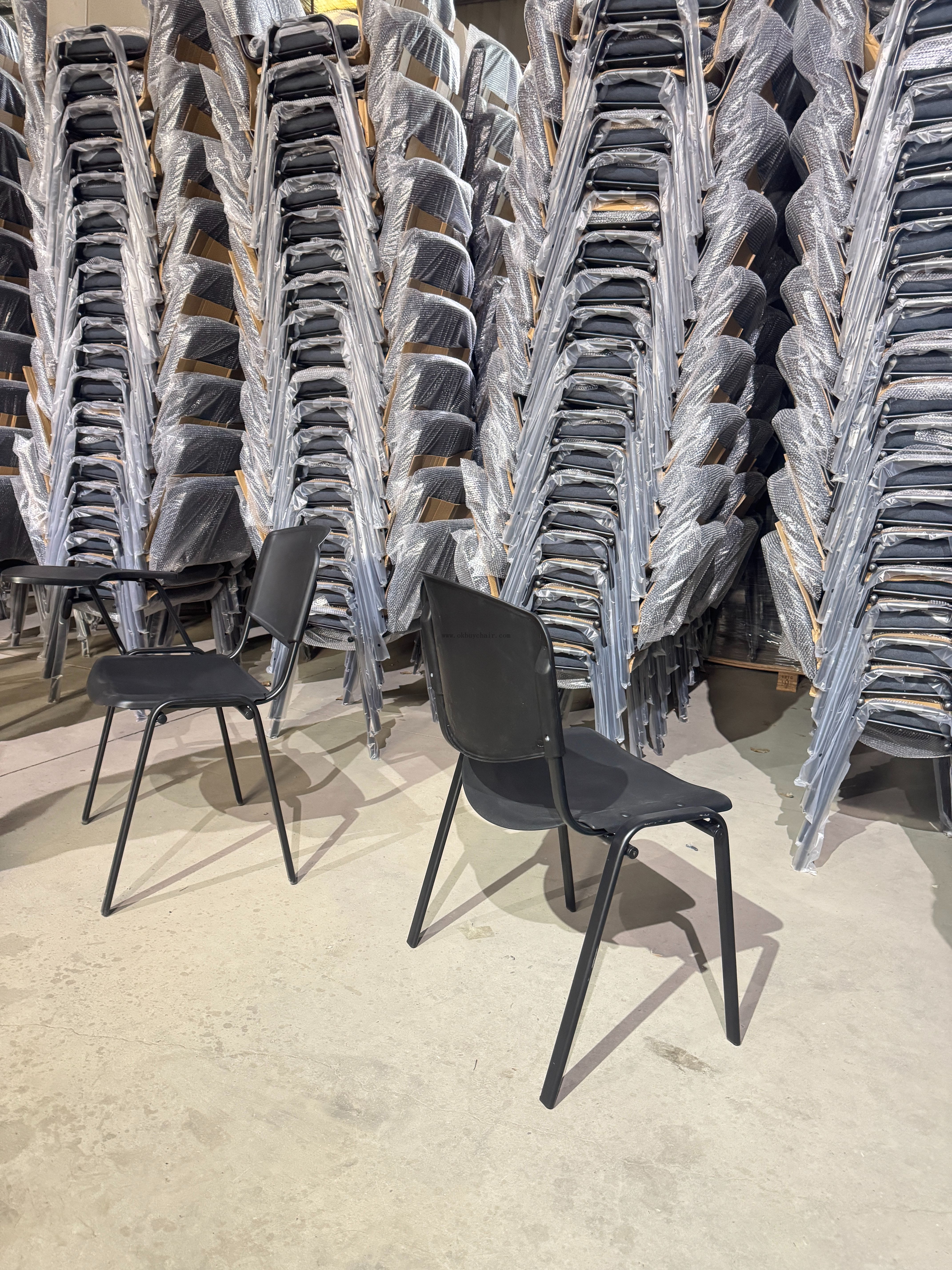 OK-510 chairs arranged in a standard classroom training configuration