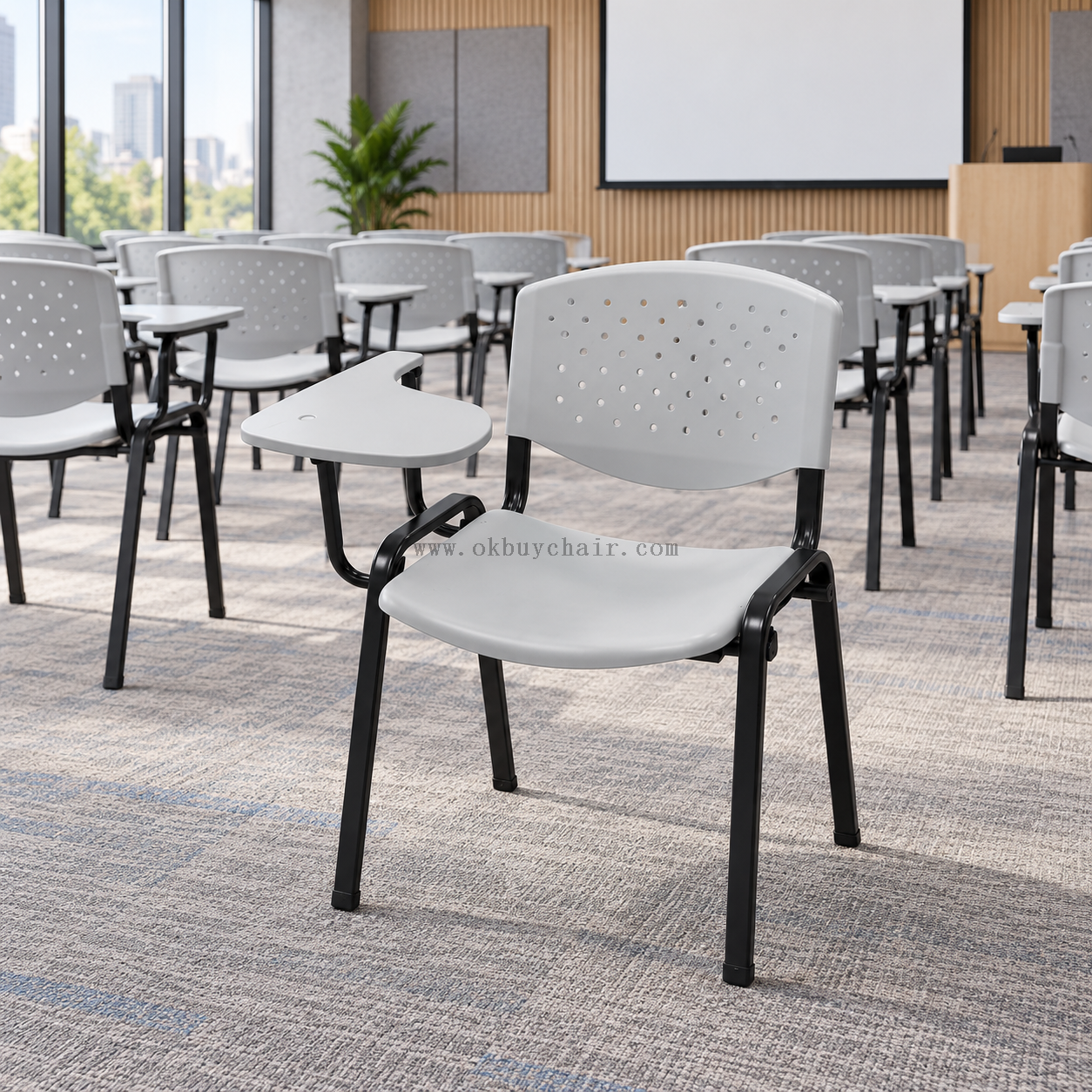 lecture chair with writing pad场景图2.png