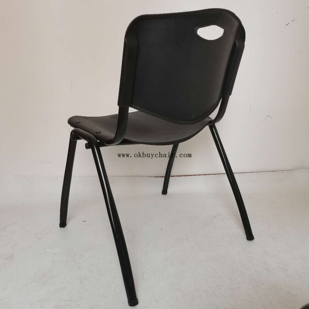 Stackable Plastic Conference Chair with Heart Shape Metal Legs for Event Seating and Church Hall Use
