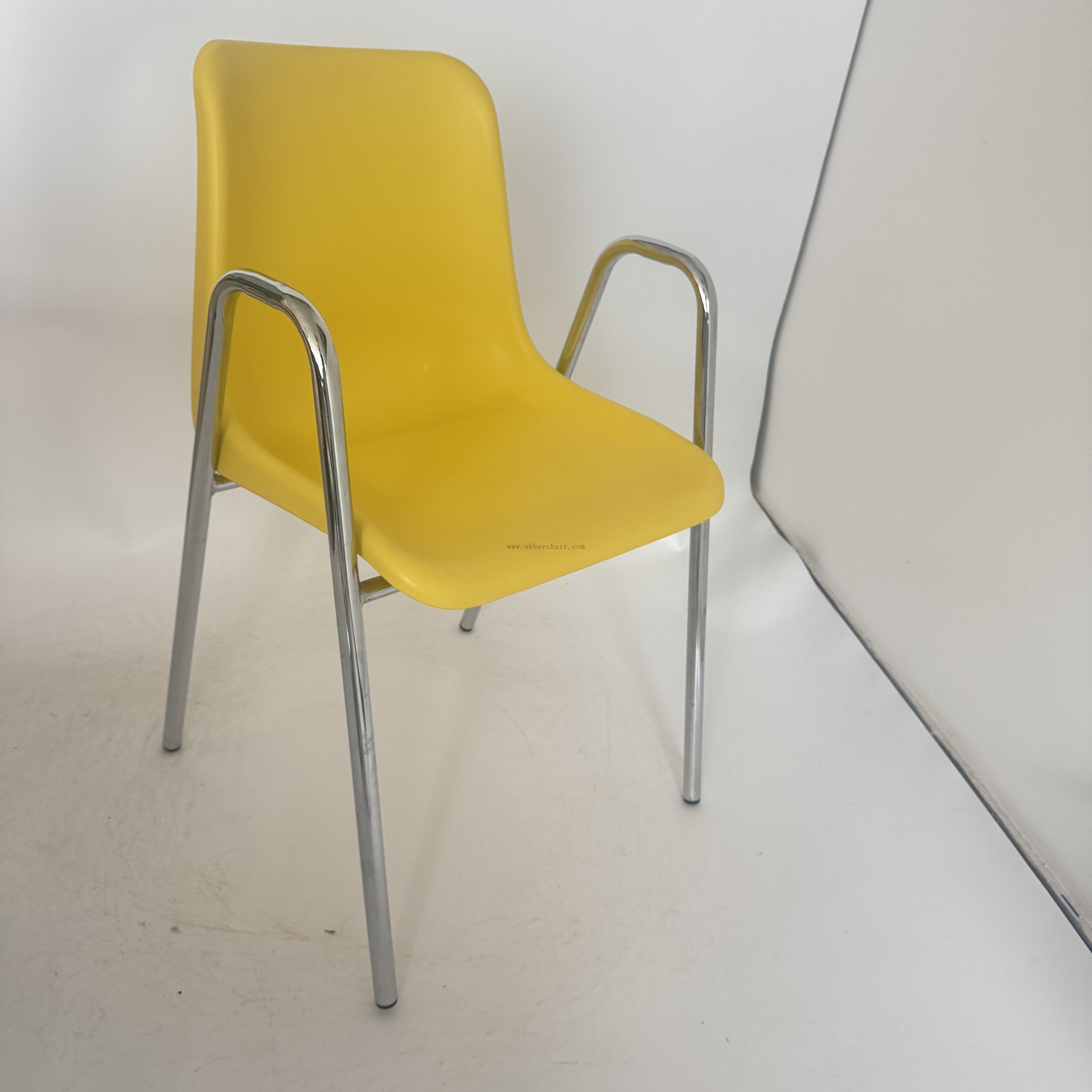 Stackable PP Plastic Conference Arm Chair